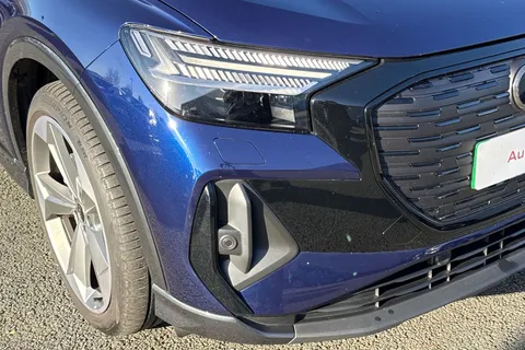 KR25ODM Audi Q4 e-tron Q4 Sportback Black Edition 45 e-tron 210,00 kW Thumbnail #9