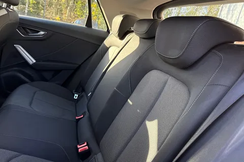 19 of 51 for Audi Q2 1.5 TFSI CoD 35 Sport S Tronic Euro 6 (s/s) 5dr