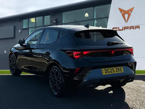 DG25ZKE CUPRA Leon 1.5 TSI 150 V1 5dr Thumbnail #3