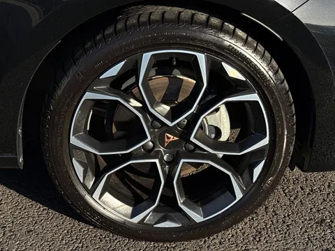 DG25ZKE CUPRA Leon 1.5 TSI 150 V1 5dr Thumbnail #25