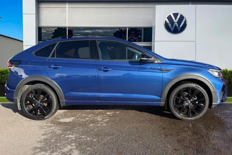 CY72EMF Volkswagen Taigo 1.0 TSI 110 R-Line 5dr ⭐Black Design pack & 18' Misano Alloys⭐ Thumbnail #4