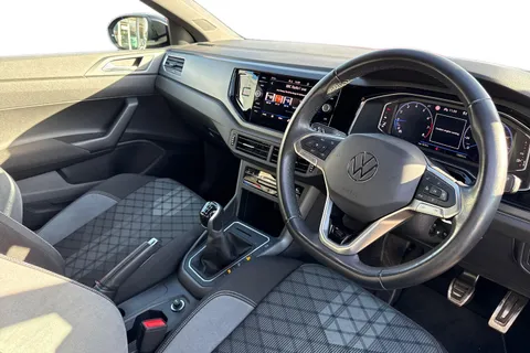 CY72EMF Volkswagen Taigo 1.0 TSI 110 R-Line 5dr ⭐Black Design pack & 18' Misano Alloys⭐ Thumbnail #9