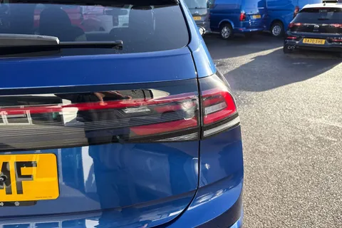 CY72EMF Volkswagen Taigo 1.0 TSI 110 R-Line 5dr ⭐Black Design pack & 18' Misano Alloys⭐ Thumbnail #27