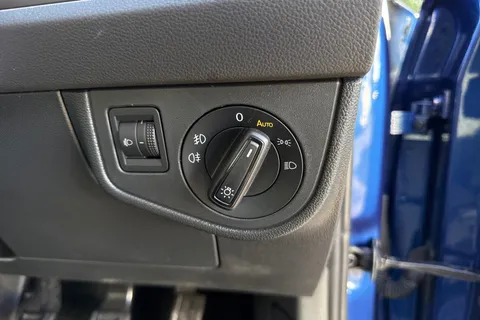 CY72EMF Volkswagen Taigo 1.0 TSI 110 R-Line 5dr ⭐Black Design pack & 18' Misano Alloys⭐ Thumbnail #38