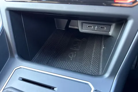 CY72EMF Volkswagen Taigo 1.0 TSI 110 R-Line 5dr ⭐Black Design pack & 18' Misano Alloys⭐ Thumbnail #40