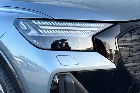 KN25YJY Audi Q4 e-tron Q4 Sportback Black Edition 45 e-tron  210,00 kW Thumbnail #18