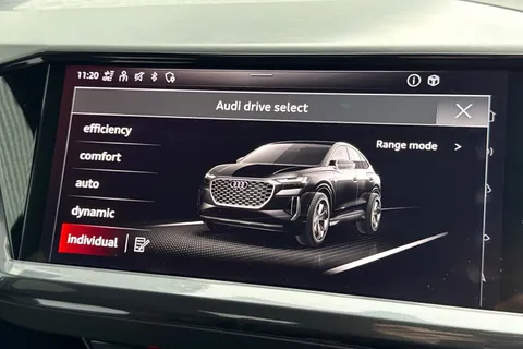 KN25YJY Audi Q4 e-tron Q4 Sportback Black Edition 45 e-tron  210,00 kW Thumbnail #30