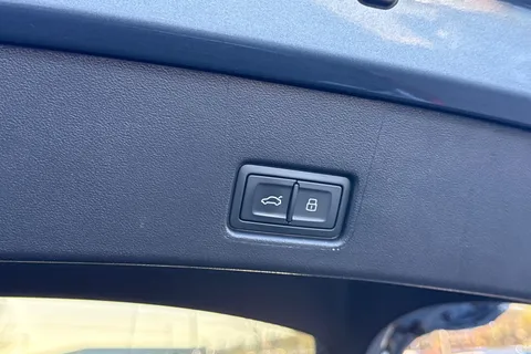 KN25YJY Audi Q4 e-tron Q4 Sportback Black Edition 45 e-tron  210,00 kW Thumbnail #59