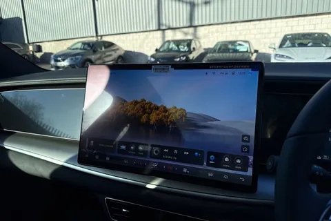 BYD Sealion 7 82.5kWh Design Auto AWD 5dr Thumbnail #12