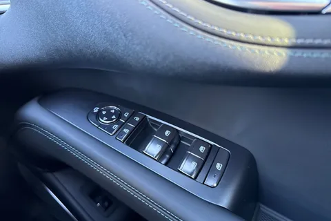 BYD Sealion 7 82.5kWh Design Auto AWD 5dr Thumbnail #18