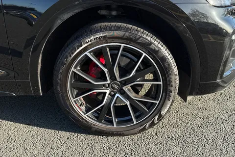 FP22WCZ Audi Q5 Edition 1 45 TFSI quattro 265 PS S tronic Thumbnail #8