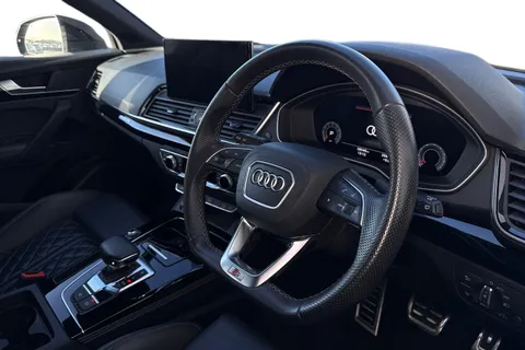 FP22WCZ Audi Q5 Edition 1 45 TFSI quattro 265 PS S tronic Thumbnail #9