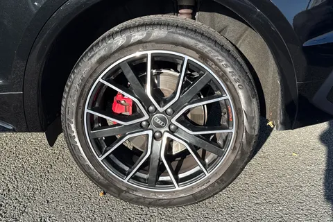 FP22WCZ Audi Q5 Edition 1 45 TFSI quattro 265 PS S tronic Thumbnail #24