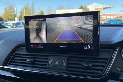 FP22WCZ Audi Q5 Edition 1 45 TFSI quattro 265 PS S tronic Thumbnail #27