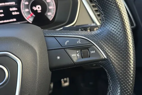 FP22WCZ Audi Q5 Edition 1 45 TFSI quattro 265 PS S tronic Thumbnail #59