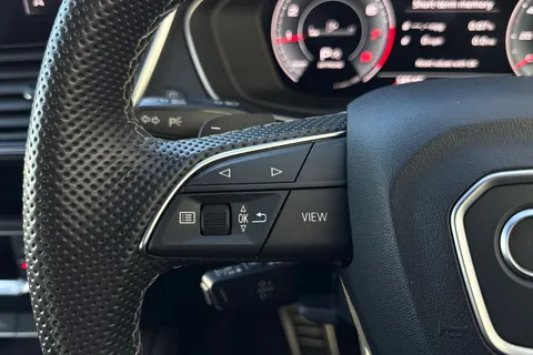 FP22WCZ Audi Q5 Edition 1 45 TFSI quattro 265 PS S tronic Thumbnail #60