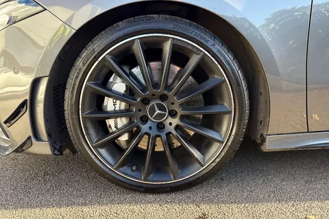 DV71OGR Mercedes-Benz A Class 2.0 A35 AMG Edition (Premium Plus) 7G-DCT 4MATIC Euro 6 (s/s) 4dr Thumbnail #13