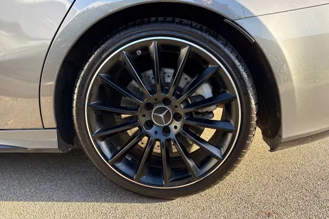 DV71OGR Mercedes-Benz A Class 2.0 A35 AMG Edition (Premium Plus) 7G-DCT 4MATIC Euro 6 (s/s) 4dr Thumbnail #14