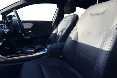 DV71OGR Mercedes-Benz A Class 2.0 A35 AMG Edition (Premium Plus) 7G-DCT 4MATIC Euro 6 (s/s) 4dr Thumbnail #17