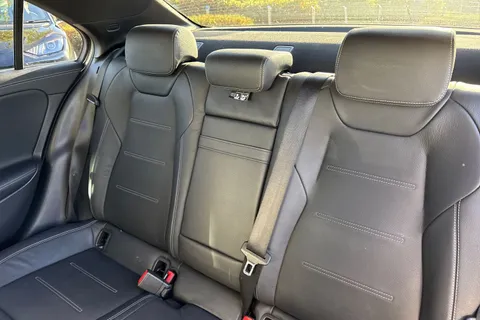 DV71OGR Mercedes-Benz A Class 2.0 A35 AMG Edition (Premium Plus) 7G-DCT 4MATIC Euro 6 (s/s) 4dr Thumbnail #20