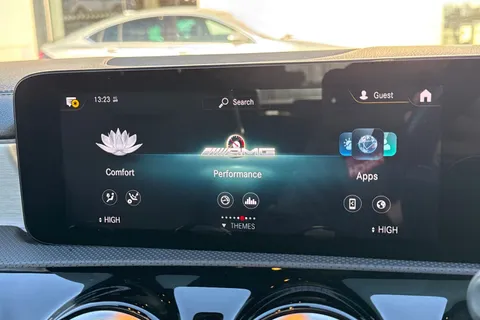 DV71OGR Mercedes-Benz A Class 2.0 A35 AMG Edition (Premium Plus) 7G-DCT 4MATIC Euro 6 (s/s) 4dr Thumbnail #35