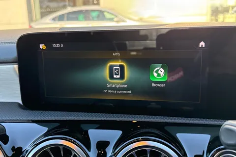 DV71OGR Mercedes-Benz A Class 2.0 A35 AMG Edition (Premium Plus) 7G-DCT 4MATIC Euro 6 (s/s) 4dr Thumbnail #38