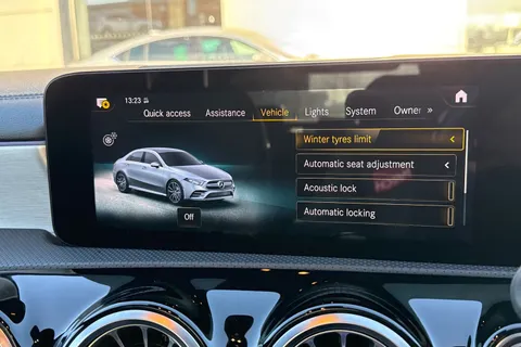 DV71OGR Mercedes-Benz A Class 2.0 A35 AMG Edition (Premium Plus) 7G-DCT 4MATIC Euro 6 (s/s) 4dr Thumbnail #40