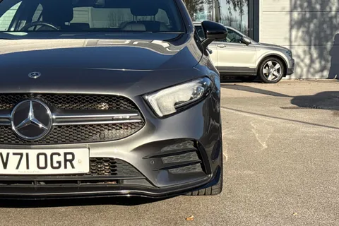 DV71OGR Mercedes-Benz A Class 2.0 A35 AMG Edition (Premium Plus) 7G-DCT 4MATIC Euro 6 (s/s) 4dr Thumbnail #54