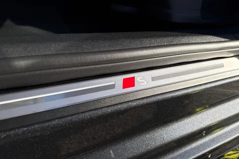 KP25SUF Audi A5 Avant S line TFSI 204 PS S tronic Thumbnail #43