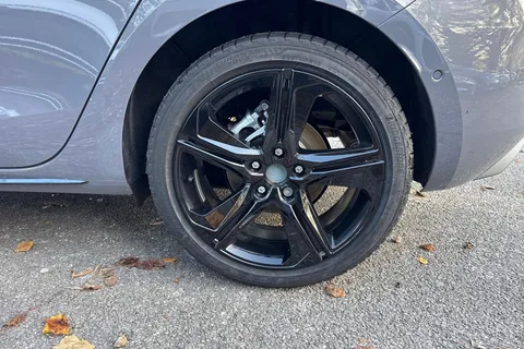 SEAT Leon 1.5 TSI FR Black Edition Euro 6 (s/s) 5dr Thumbnail #11