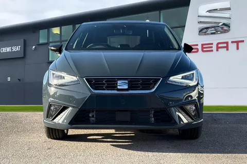 SEAT Ibiza 1.0 TSI FR Sport DSG Euro 6 (s/s) 5dr Thumbnail #6