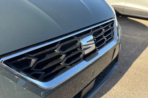 SEAT Ibiza 1.0 TSI FR Sport DSG Euro 6 (s/s) 5dr Thumbnail #25