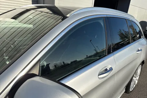 DH66UWL Mercedes-Benz C Class 2.1 C220d AMG Line (Premium) G-Tronic+ Euro 6 (s/s) 5dr Thumbnail #28