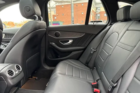 DH66UWL Mercedes-Benz C Class 2.1 C220d AMG Line (Premium) G-Tronic+ Euro 6 (s/s) 5dr Thumbnail #35