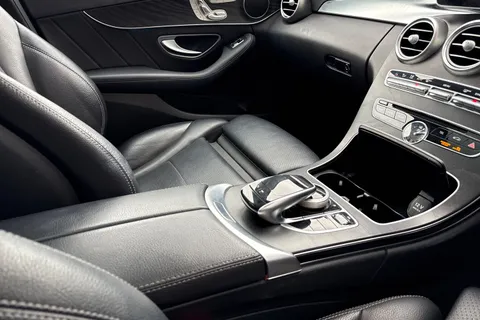 DH66UWL Mercedes-Benz C Class 2.1 C220d AMG Line (Premium) G-Tronic+ Euro 6 (s/s) 5dr Thumbnail #60