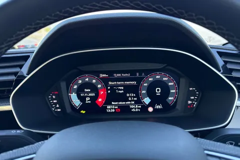 LR25WGN Audi Q3 S line 35 TFSI 150 PS S tronic Thumbnail #26