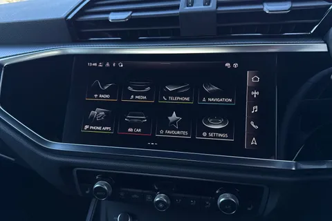 LR25WGN Audi Q3 S line 35 TFSI 150 PS S tronic Thumbnail #32