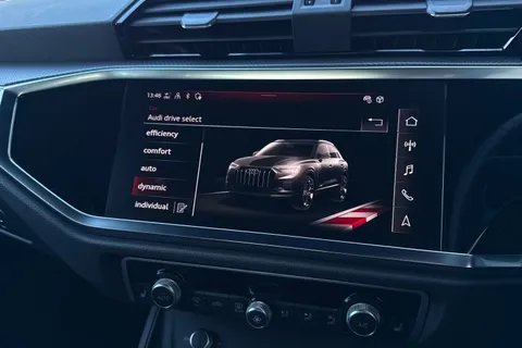 LR25WGN Audi Q3 S line 35 TFSI 150 PS S tronic Thumbnail #35