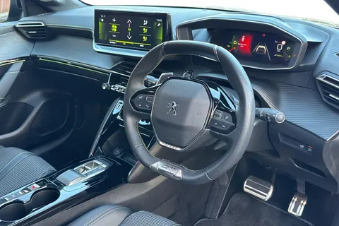 SG73NHF PEUGEOT 208 1.2 PureTech GT EAT Euro 6 (s/s) 5dr Thumbnail #9