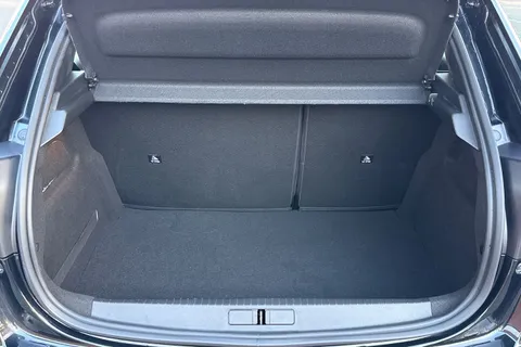 SG73NHF PEUGEOT 208 1.2 PureTech GT EAT Euro 6 (s/s) 5dr Thumbnail #11