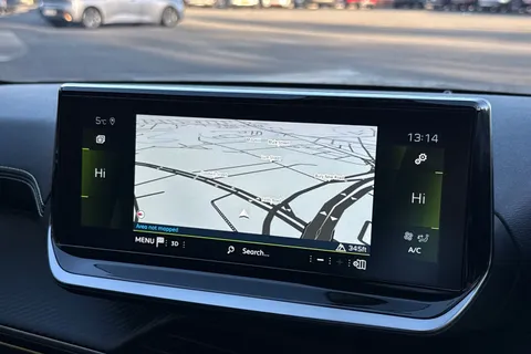 SG73NHF PEUGEOT 208 1.2 PureTech GT EAT Euro 6 (s/s) 5dr Thumbnail #13