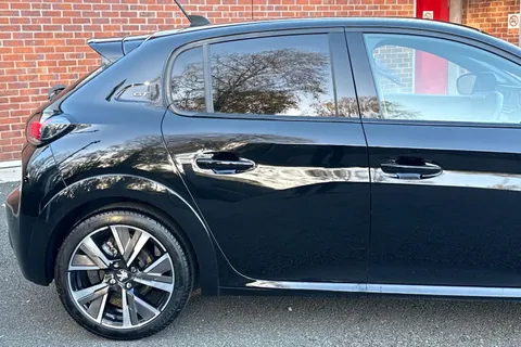 SG73NHF PEUGEOT 208 1.2 PureTech GT EAT Euro 6 (s/s) 5dr Thumbnail #30