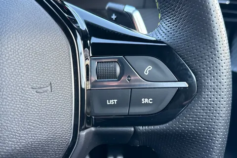 SG73NHF PEUGEOT 208 1.2 PureTech GT EAT Euro 6 (s/s) 5dr Thumbnail #39