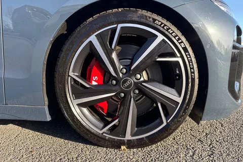 KP25YGH Audi S6 E-Tron Avant Edition 1 e-tron 370,00 kW Thumbnail #11