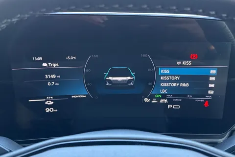 KP25YGH Audi S6 E-Tron Avant Edition 1 e-tron 370,00 kW Thumbnail #57