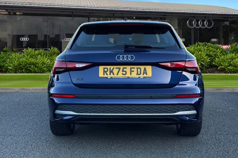 RK75FDA Audi A3 Sport 40 TFSI e 204 PS S tronic Thumbnail #5