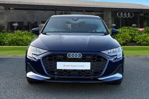 RK75FDA Audi A3 Sport 40 TFSI e 204 PS S tronic Thumbnail #6