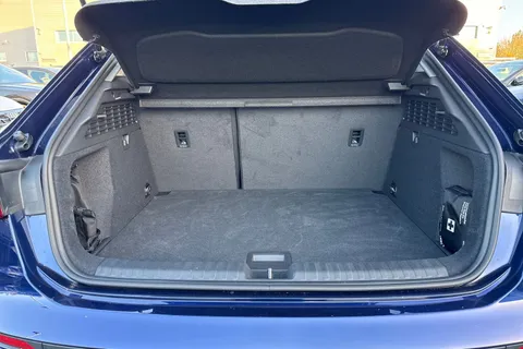 RK75FDA Audi A3 Sport 40 TFSI e 204 PS S tronic Thumbnail #10