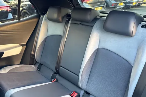 14 of 45 for Volkswagen ID.3 110kW Style Pure Performance 45kWh 5dr Auto | Rear Camera | Heated Seats