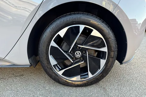 23 of 45 for Volkswagen ID.3 110kW Style Pure Performance 45kWh 5dr Auto | Rear Camera | Heated Seats